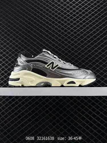 4 Los zapatos New Balance/New Balance para hombre y mujer se fabrican en medias tallas. El patrón se