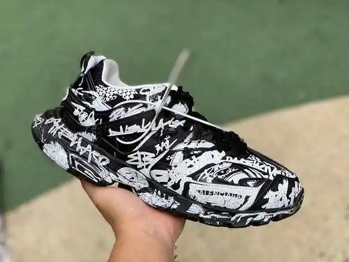 Balenciaga 1.0 negro y blanco M pure original⚡️ Balenciaga Balenciaga Track 1.0 Grafhti zapatos papá