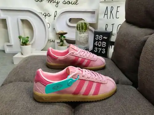 373D zapatillas deportivas retro Adidas Bermuda END de un solo producto a nivel de empresa. El cuerp