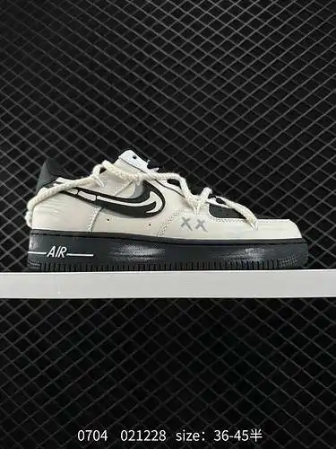 4 Nike Air Force Low Air Force 1 zapatillas deportivas informales, versátiles y de caña baja. La com