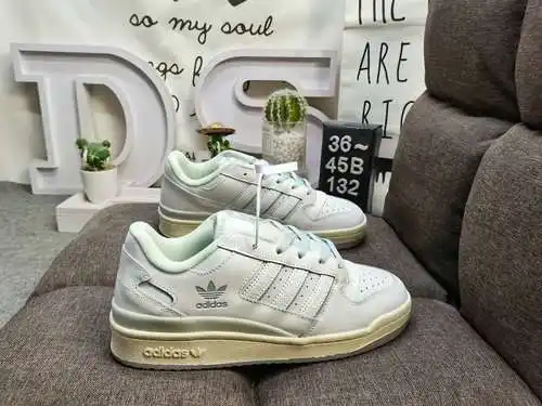 132DAdidas Forum 84 Zapatillas deportivas informales de moda, versátiles, de caña baja y caña baja. 