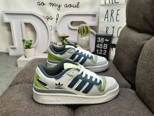 122DAdidas Forum 84 Zapatillas deportivas informales de moda, versátiles, de caña baja y caña baja. 