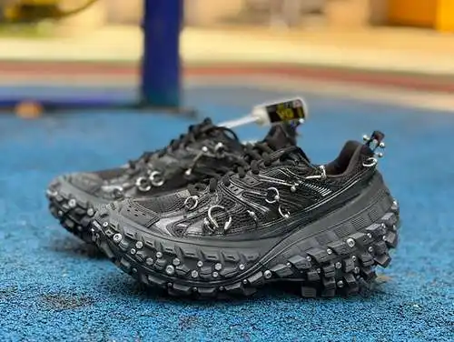 Zapatos con neumáticos Balenciaga hebilla plateada negra vg puro original Balenciaga Zapatos con neu