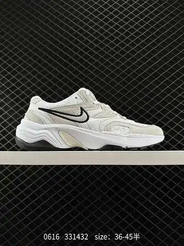 6 Nike NK AIR PEGASUS AL8 es una zapatilla para correr de corte bajo cómoda, versátil, resistente al