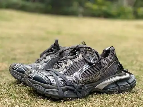 Balenciaga 3XL negro gris plata y puro original ⚡️una talla demasiado grande⚠️Balenciaga/Balenciaga 
