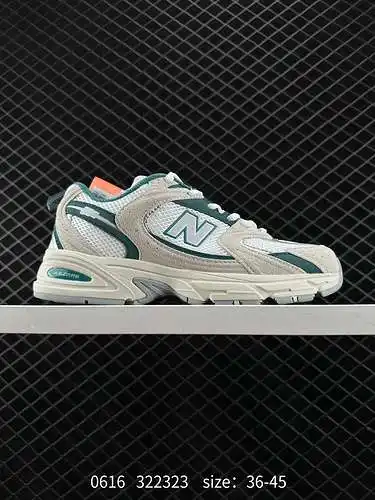 Zapatillas retro New Balance 3, el modelo más popular de Xiaohongshu. Este par de zapatos es de hech