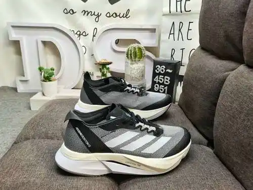 951D Adidas ADIZERO BOSTON 12 Zapatos papá cómodos y modernos, antideslizantes, resistentes al desga