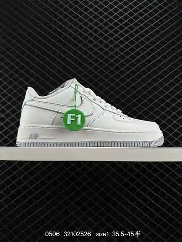 3 Nike Air Force Low Air Force One zapatillas deportivas informales, versátiles y de caña baja. La c