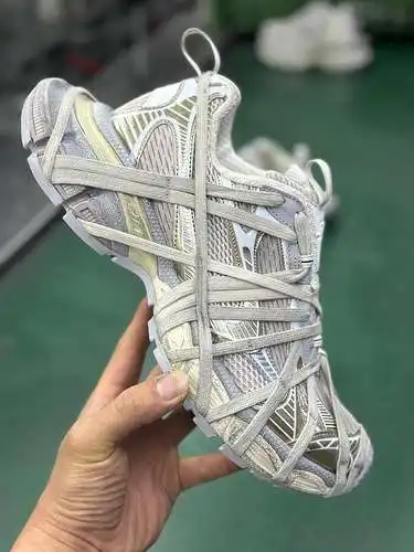 Balenciaga Nuevo color Color Décima generación (Spider-Man) Versión original pura Calidad recién mej