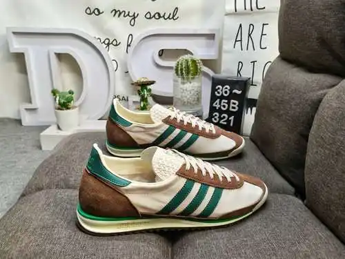 La serie de zapatillas retro 321DAdidas es popular en todo el mundo. Aprovechando esta ola, la marca