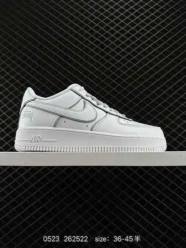 Oferta especial Zapatillas deportivas informales, versátiles y de caña baja Nike Air Force Low Air F