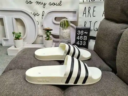 433DFear Of God x ATHLETICS ADILETTE zapatillas casual de moda limitada de verano con muy alto conte