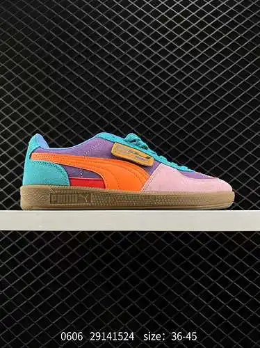 ¡Se reproducen 2 zapatillas con el logo Puma Palermo OG y reviven la tendencia de la cultura del fút