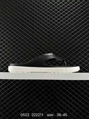 Nike/Nike utiliza suelas antideslizantes brillantes de alta densidad de TPR y material superior de e