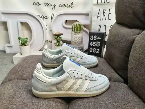 062DAdidas originals Busenitz Vulc adidas Casi 70 años de originales clásicos hechos de gamuza origi
