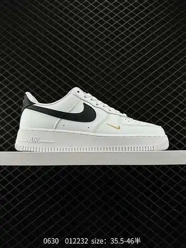 6 Nike Air Force Low Air Force One zapatillas deportivas informales, versátiles y de caña baja. La c