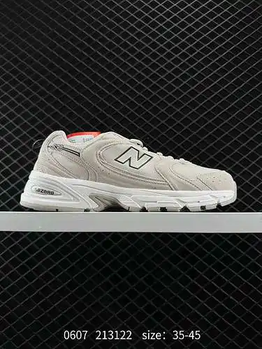 Zapatillas retro New Balance 3, el modelo más popular de Xiaohongshu. Este par de zapatos es de hech