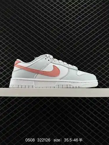3 Nike SB Dunk Low series zapatos de skate deportivos informales de caña baja retro. El cojín ZoomAi