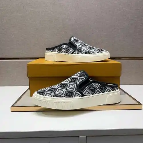 Zapatos de hombre LV Código: 0604B30 Talla: 38-44