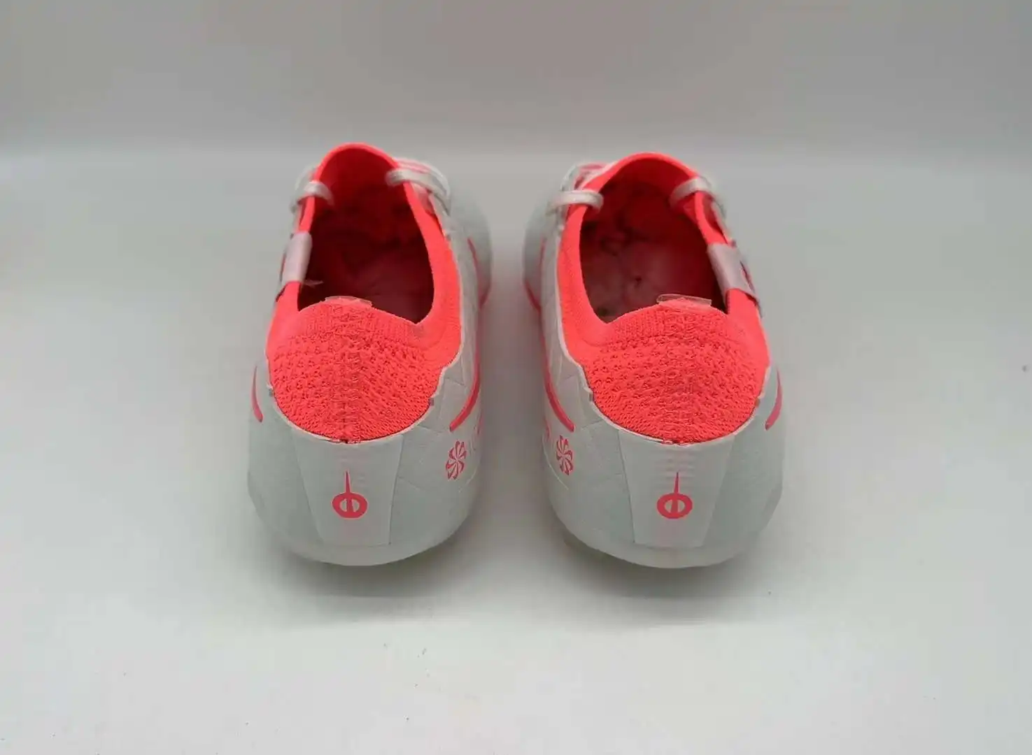 2a6deb68dba352be24143c5d5284816.webp