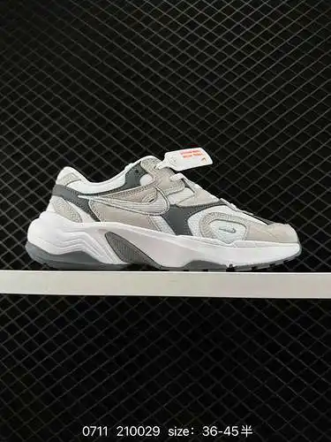 4 Nike NK AIR PEGASUS AL8 es una zapatilla baja para correr cómoda, versátil, resistente al desgaste