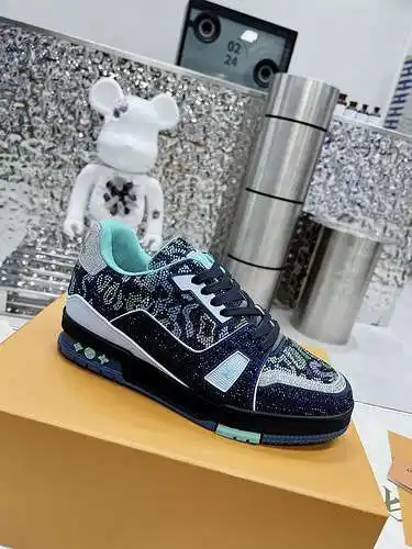 Zapatos LV para hombre y mujer Código: 0526E00 Talla: Mujer 35-40 Hombre 39-46