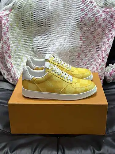 Zapatos de hombre LV Código: 0531B40 Talla: 38-44