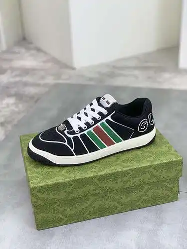 GUCCI Pareja Código de modelo: 0710C20 Talla: Mujer 35/40 (Mujer 41 personalizada) Hombre 39-44 (38.