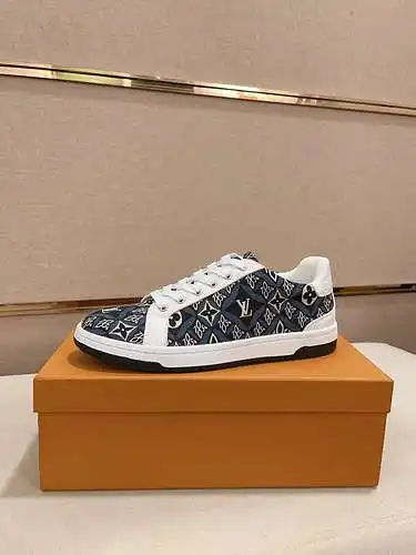 Zapatos de hombre LV Código: 0616B30 Talla: 38-44