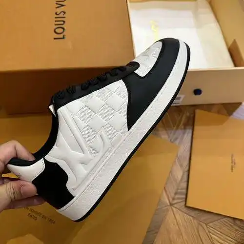 Zapatos de hombre LV Código: 0704B40 Talla: 38-44
