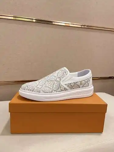 Zapatos de hombre LV Código: 0616B30 Talla: 38-44