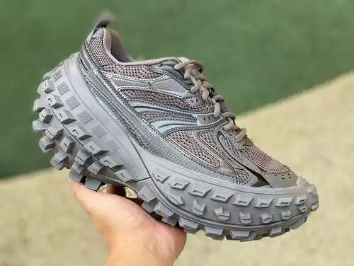 Zapatos con llanta Paris gris marrón m puro original ⚡️Balenciaga Zapatos con llanta Balenciaga Defe