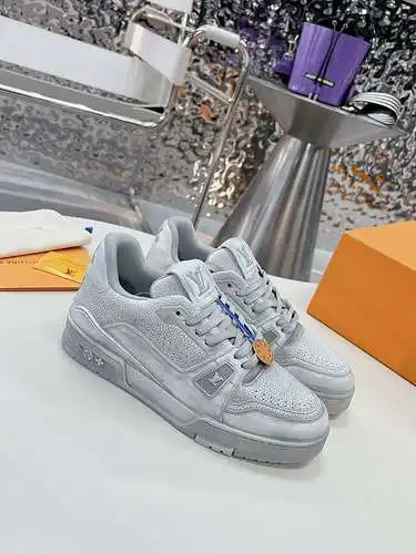 Zapatos LV para hombre y mujer Código: 0609E50 Talla: mujer 35-39, hombre 39-45 (38.46 se puede pers