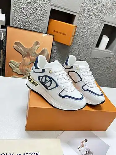 Zapatos LV para hombre y mujer Código: 0609D00 Talla: 35-44