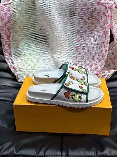 Zapatos de hombre LV Código: 0521B00 Talla: 38-45