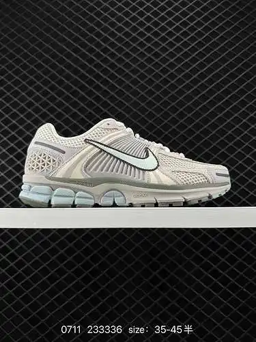 8 Zapatillas Nike Nike Summer ZOOM VOMERO Zapatillas deportivas informales para correr. El calzado N