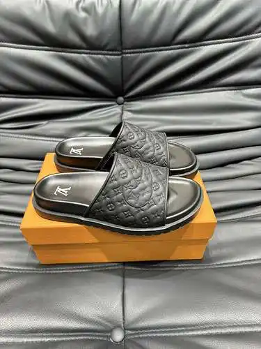 Zapatos de hombre LV Código: 0521B00 Talla: 38-45