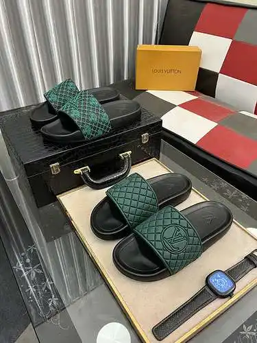 Zapatos de hombre LV Código: 0613A50 Talla: 38~44