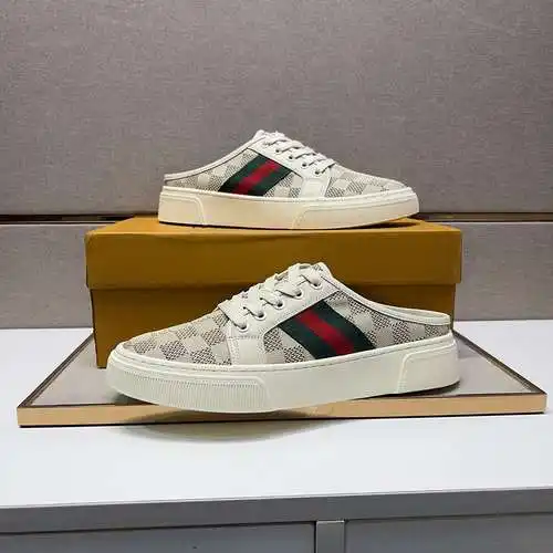 Zapatos de hombre LV Código: 0604B30 Talla: 38-44