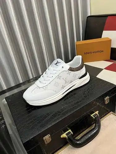 Zapatos de hombre LV Código: 0613B50 Talla: 38~44