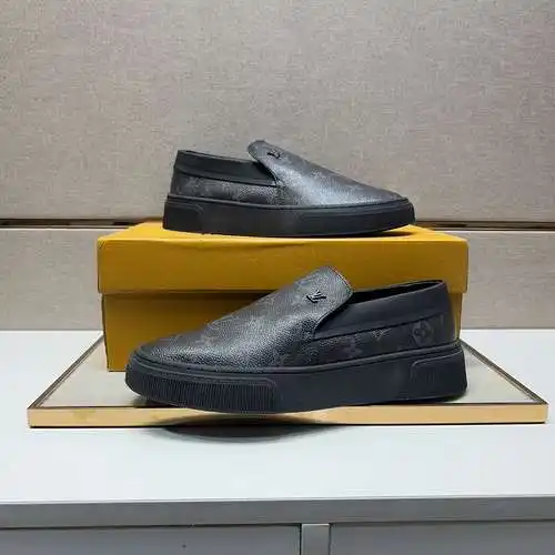 Zapatos de hombre LV Código: 0713B50 Talla: 38-44