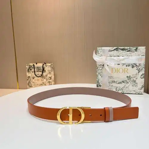 Cinturón DIOR Venta al por mayor Cinturón Dior Girls Venta al por mayor Material de cuero genuino or
