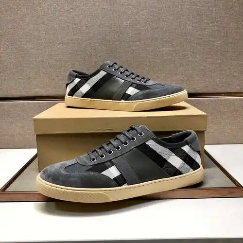 Zapatos de hombre Burberry Código: 0713B30 Talla: 38-44