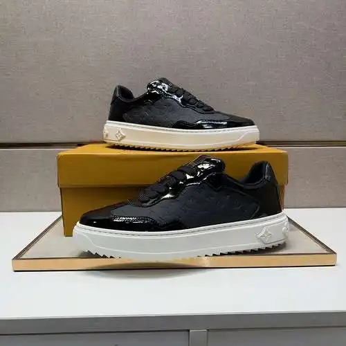 Zapatos de hombre LV Código: 0604C00 Talla: 38-44