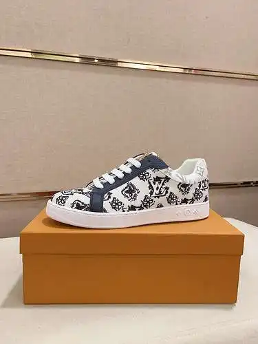 Zapatos de hombre LV Código: 0628B30 Talla: 38-44