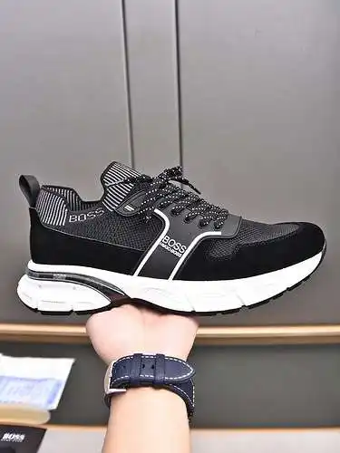 Zapatos de hombre Boss Código: 0708B50 Talla: 38-44 (45 personalizados)