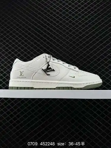24 Zapatillas Nike Nike Dunk Low Retro, zapatillas retro, de marca compartida con GUCCI. Como zapati