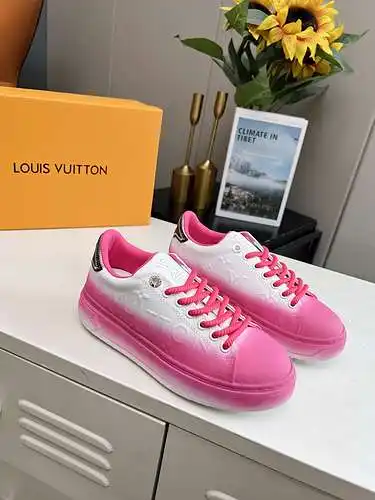 Zapatos de mujer LV Código: 0624C60 Talla: 35～41 (34 42 se pueden personalizar)