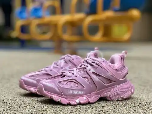 Balenciaga 3.0 polvo sucio, polvo blanco desgastado, zapatos papá Balenciaga Triple S, Balenciaga