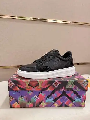 Zapatos de hombre LV Código: 0628C00 Talla: 38-44